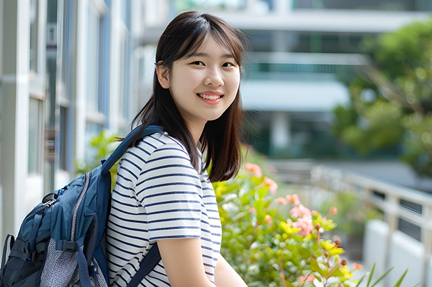 258历史类在重庆参加高考可以上什么大学